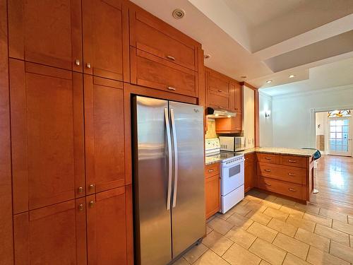 Kitchen - 4293 Rue Chambord, Montréal (Le Plateau-Mont-Royal), QC - Indoor Photo Showing Kitchen