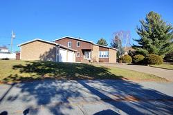 1455 Rue Vézina  Rouyn-Noranda, QC J9X 6A7