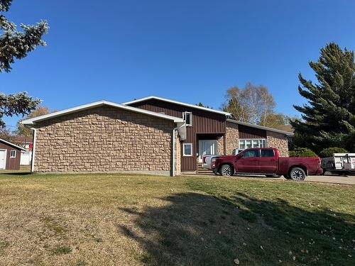 Cour - 1455 Rue Vézina, Rouyn-Noranda, QC - Outdoor