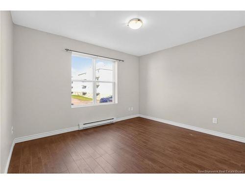 203-33 Sifroi St, Dieppe, NB 