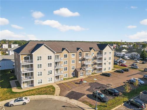 203-33 Sifroi St, Dieppe, NB 