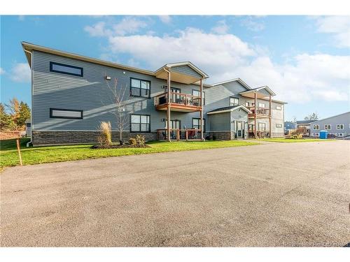 102-79 Mapleview Dr, Hampton, NB 