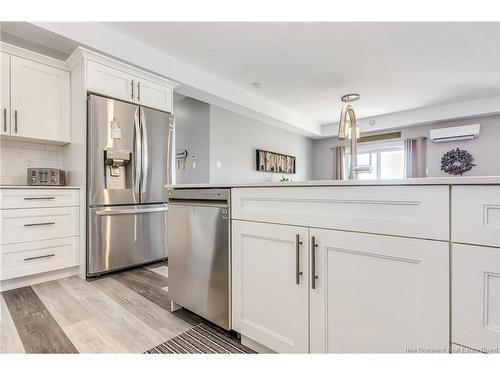 102-79 Mapleview Dr, Hampton, NB 