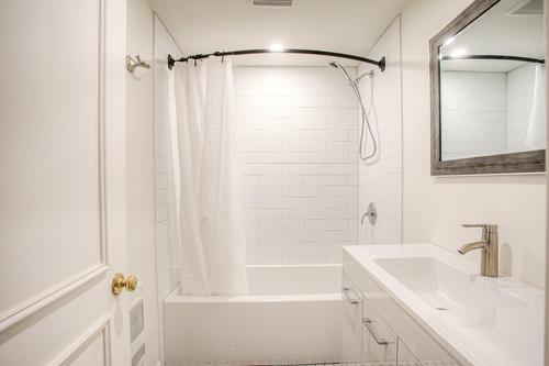 Bathroom - 3485 Rue Durocher, Montréal (Le Plateau-Mont-Royal), QC - Indoor Photo Showing Bathroom