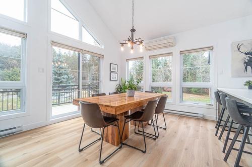 Dining room - 120 Ch. Du Faubourg, Mont-Tremblant, QC - Indoor Photo Showing Dining Room