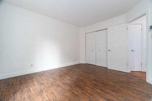 Chambre à coucher principale - 205-145 Rue Du Ruisseau-Clair, Mont-Tremblant, QC - Indoor Photo Showing Other Room