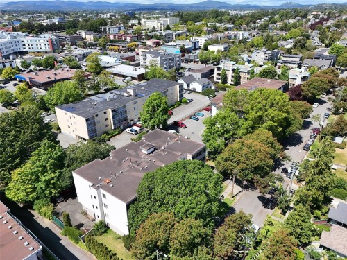 104-2610 Graham St, Victoria, BC - Outdoor With View