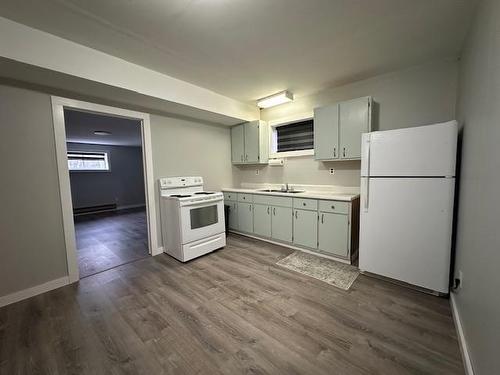 113 Centennial Drive, Schreiber, ON - Indoor Photo Showing Kitchen