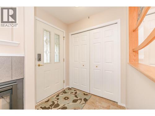 111 Harbourfront Drive Nw Unit# 47, Salmon Arm, BC - Indoor Photo Showing Other Room
