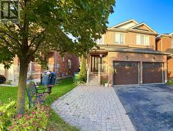 69 CROWN VICTORIA DRIVE  Brampton, ON L7A 3X1