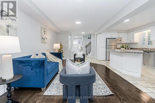 904 Frontenac Crescent, Woodstock, ON - Indoor