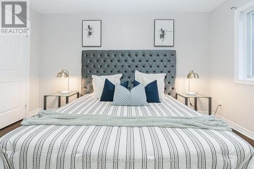 904 Frontenac Crescent, Woodstock, ON - Indoor Photo Showing Bedroom