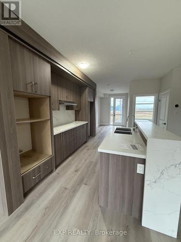 13 Keystone Trail, Welland, ON - Indoor