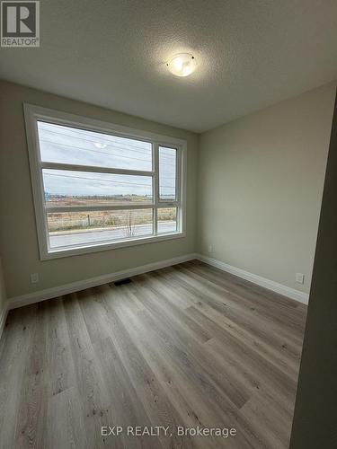 13 Keystone Trail, Welland, ON - Indoor Photo Showing Other Room