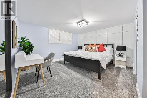 172 Hanover Place, Hamilton, ON - Indoor Photo Showing Bedroom