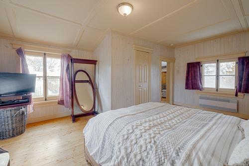 Chambre à coucher principale - 212 Rue Dombourg, Neuville, QC - Indoor Photo Showing Bedroom