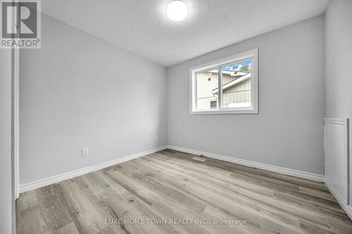 5 Centennial Drive, Brockton, ON - Indoor Photo Showing Other Room