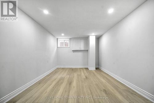 5 Centennial Drive, Brockton, ON - Indoor Photo Showing Other Room