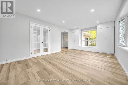 5 Centennial Drive, Brockton, ON - Indoor Photo Showing Other Room