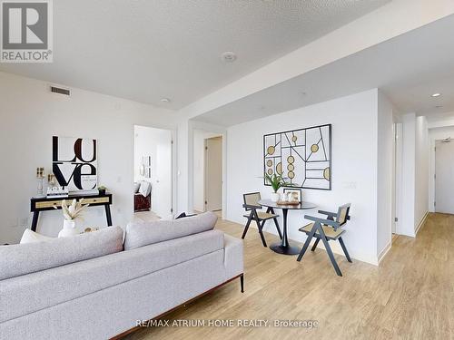 4605 - 55 Cooper Street, Toronto, ON - Indoor