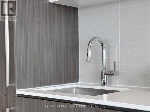 4605 - 55 Cooper Street, Toronto, ON - Indoor Photo Showing Bathroom