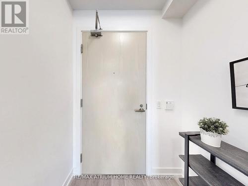 4605 - 55 Cooper Street, Toronto, ON - Indoor Photo Showing Other Room