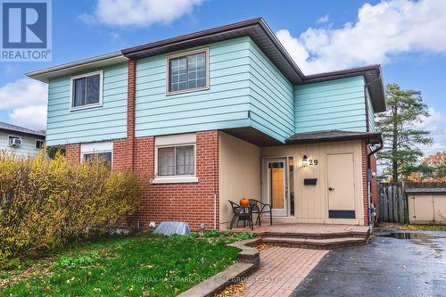 29 CHAUCER CRESCENT  Barrie, ON L4N 4T8