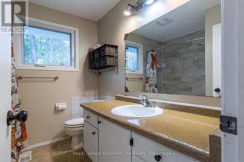 110 Marshall Park Drive, North Bay (Ferris), ON - Indoor Photo Showing Bathroom
