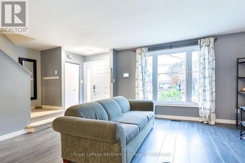 110 Marshall Park Drive, North Bay (Ferris), ON - Indoor Photo Showing Living Room