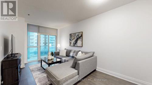 307 - 55 Speers Road N, Oakville, ON - Indoor