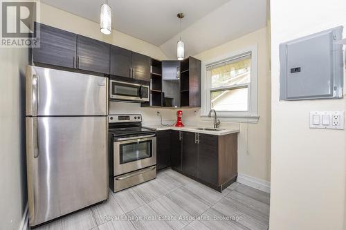 1561 Hurontario Street, Mississauga, ON 