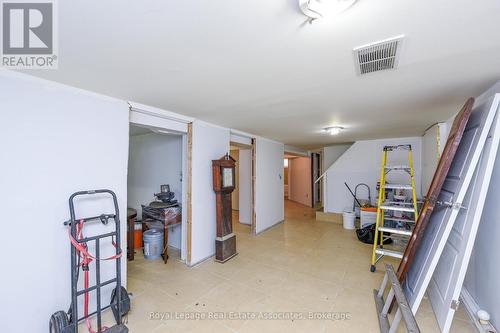 1561 Hurontario Street, Mississauga, ON 