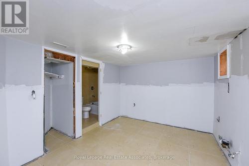 1561 Hurontario Street, Mississauga, ON 