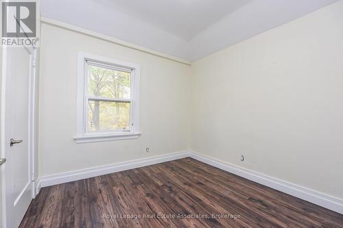 1561 Hurontario Street, Mississauga, ON 