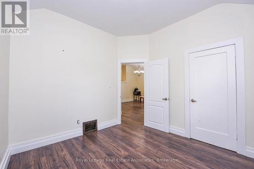 1561 Hurontario Street, Mississauga, ON 