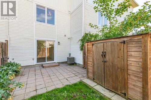 40 Manhattan Crescent, Ottawa, ON - Outdoor With Exterior