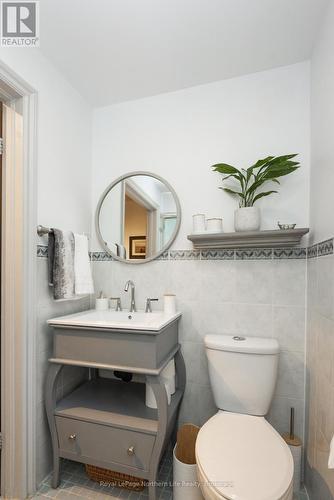 680 Main Street W, North Bay (West End), ON - Indoor Photo Showing Bathroom