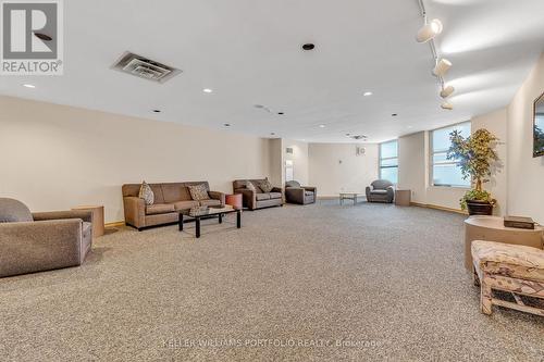501 - 10 Laurelcrest Street, Brampton, ON - Indoor Photo Showing Other Room