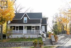 1 - 426 WILSON STREET E  Hamilton, ON L9G 2C3