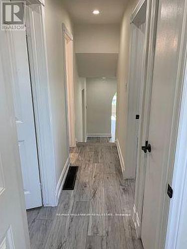 351 Queen Victoria Drive, Hamilton, ON - Indoor Photo Showing Other Room