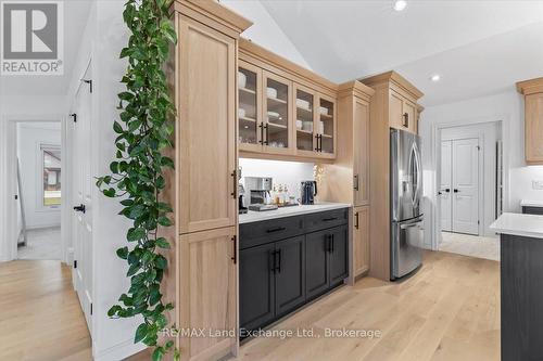 23 - 560 Devonshire Road, Saugeen Shores, ON - Indoor Photo Showing Kitchen