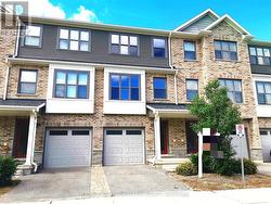11 - 1 LEGGOTT AVENUE  Barrie, ON L4M 0K7