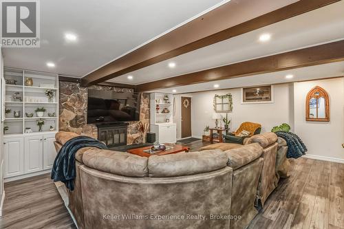 835 Dominion Avenue, Midland, ON - Indoor