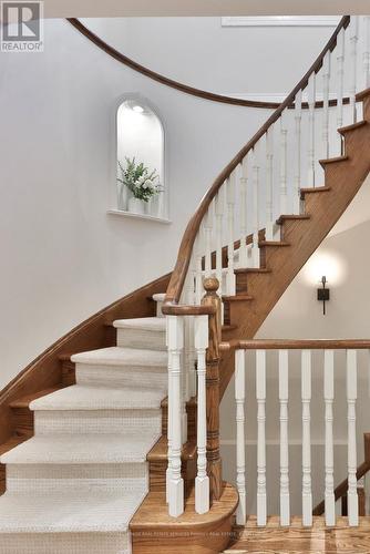 2320 Woodfield Road, Oakville, ON - Indoor Photo Showing Other Room