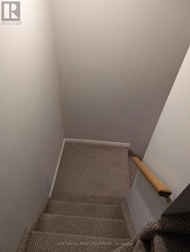 71 Barchester Crescent, Whitby, ON - Indoor Photo Showing Other Room