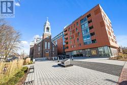 203 - 135 BARRETTE STREET  Ottawa, ON K1L 7Z9