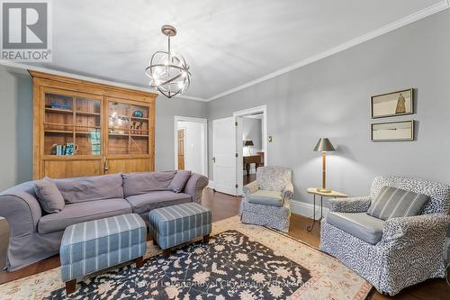 66 Old Mill Road, Cambridge, ON - Indoor Photo Showing Living Room