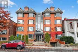 5 FRANK STREET  Ottawa, ON K2P 0W8