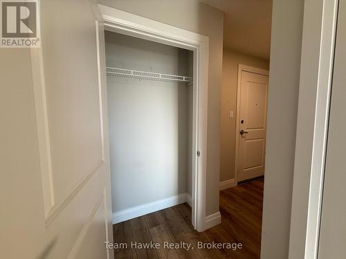 5B - 521 Bay Street, Midland, ON - Indoor Photo Showing Other Room