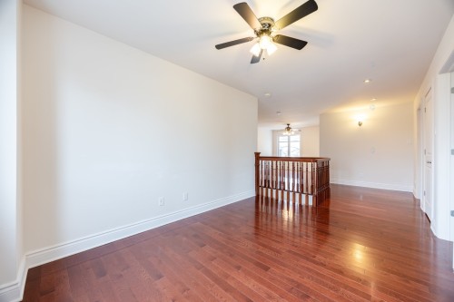 Salle familiale - 75 Ch. De La Beauce, Sainte-Martine, QC - Indoor Photo Showing Other Room